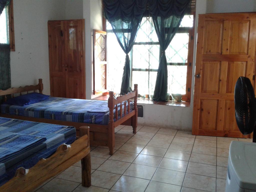 Villa Tortugas Monterrico Kültér fotó